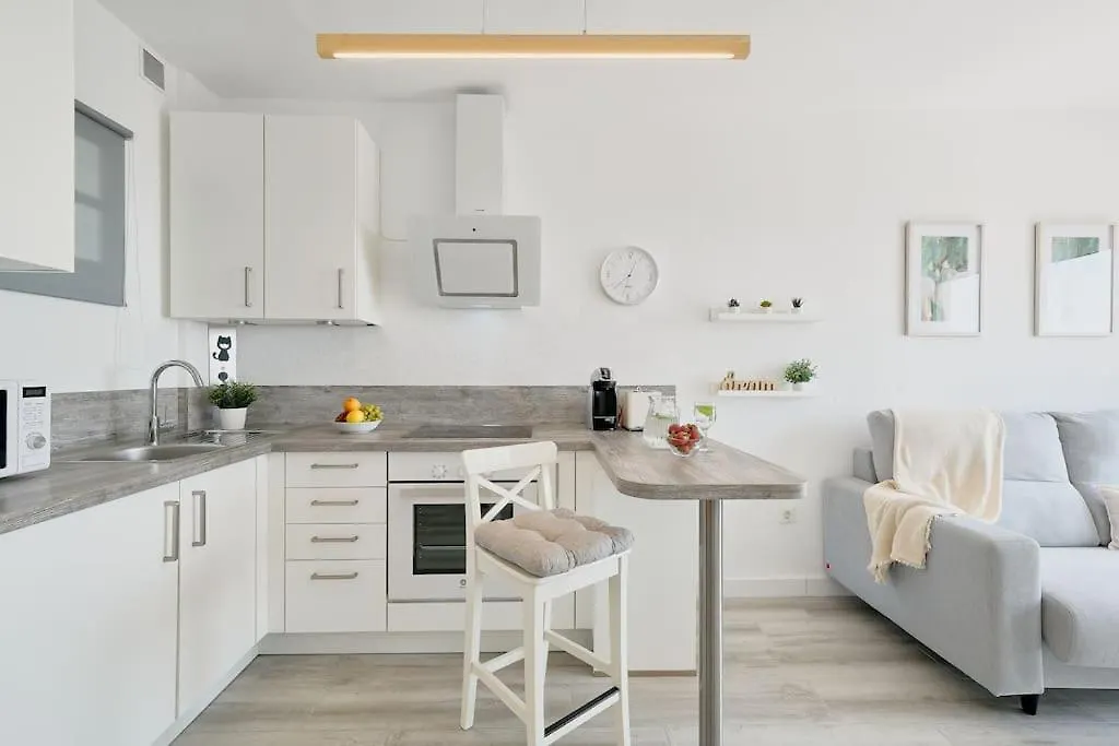 Faro VII Cozy And Unique Apartment With Pool Sea Views, 7 Minutes Walking From The Sea In Mijas Costa & Fuengirola El Faro